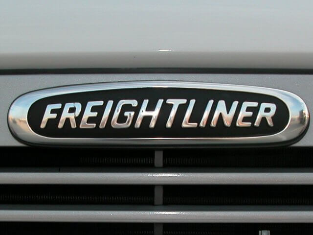 Freightliner Introduces LED Headlamps