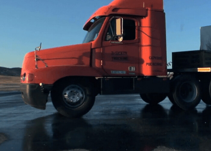 VIDEO: Truck Attempts 180 Degree Turn