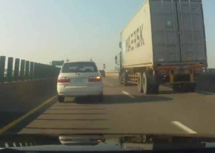 VIDEO: Unexpected Lane Closure?