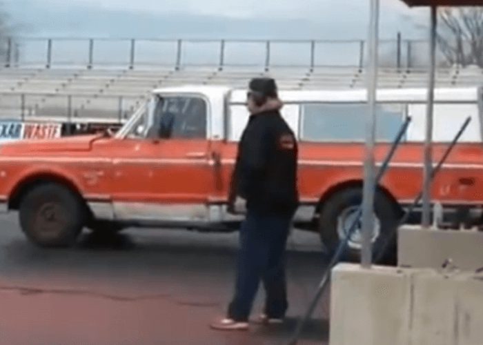 VIDEO: Bad Ass Farm Truck