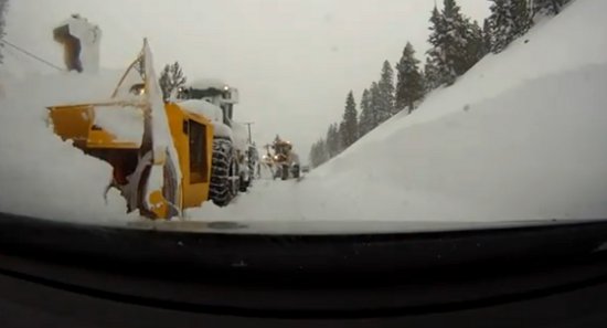 Safe Winter Trucking Donner Pass