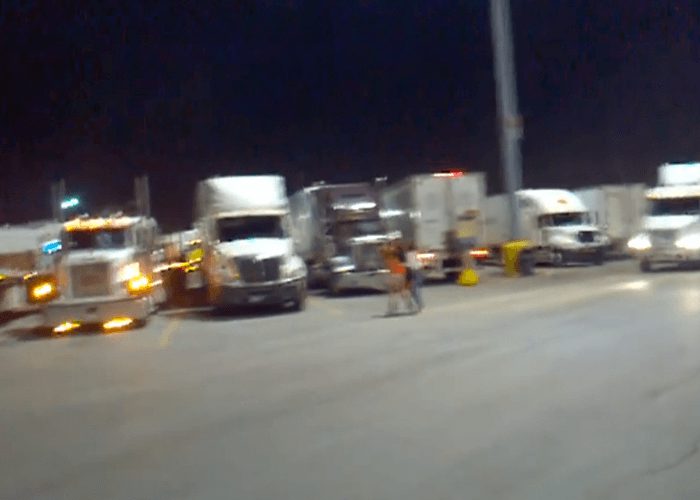 VIDEO: Truck Drivers Help Out, Kindness At The Truck Stop