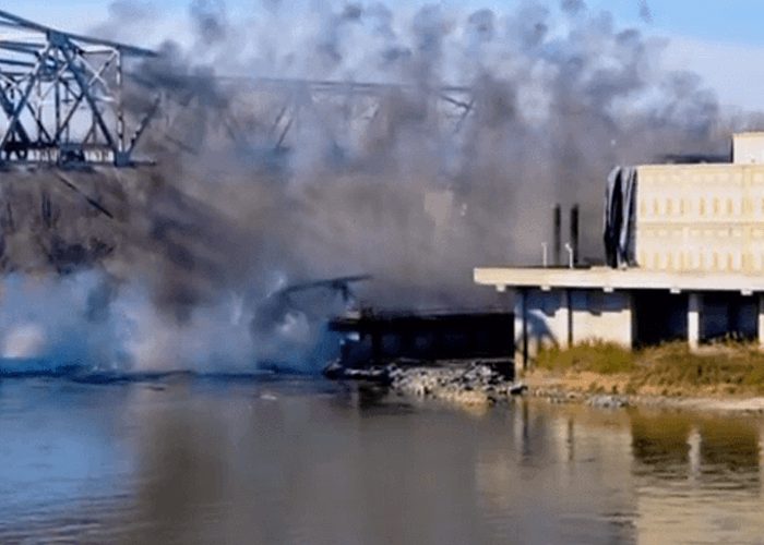 VIDEO: Blanchette Missouri River Bridge Implosion