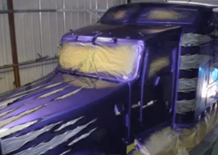 VIDEO: Watch Restoration Of A 1999 Kenworth W900L