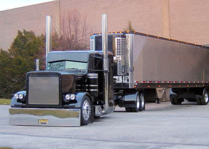 VIDEO: Custom, Chromed Beauties