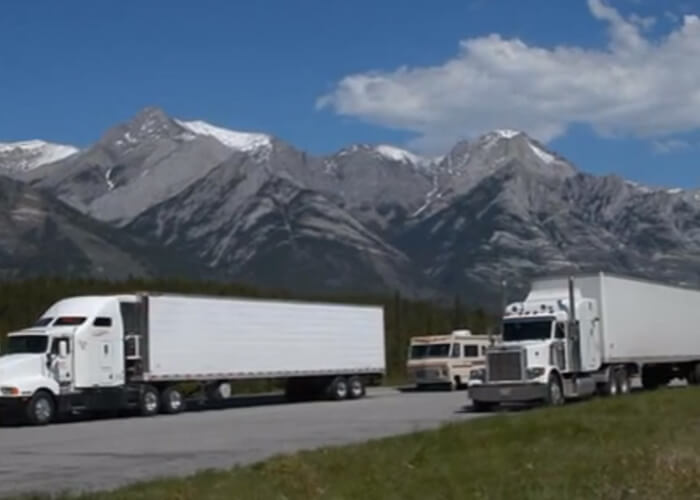 VIDEO: Beautiful Truck Photography