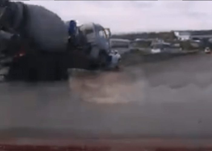 VIDEO: Driver’s Bad Decision In Front Of Cement Truck