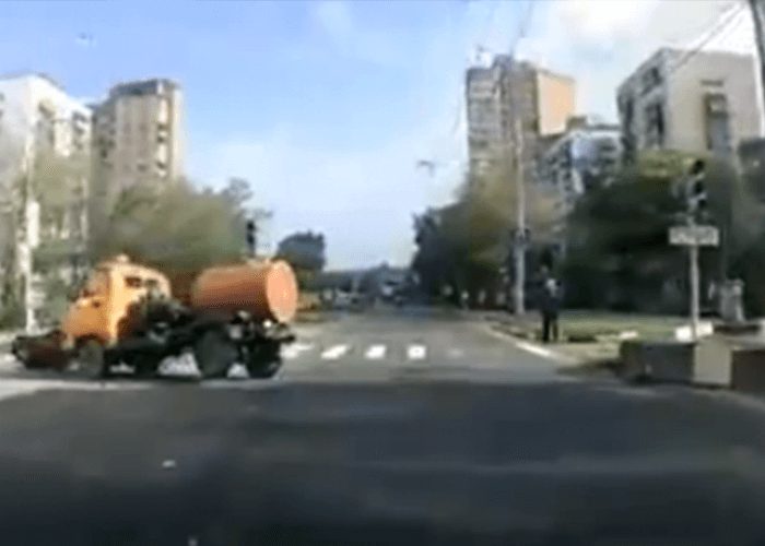 VIDEO: Cleaner Truck Vs. Pedestrian