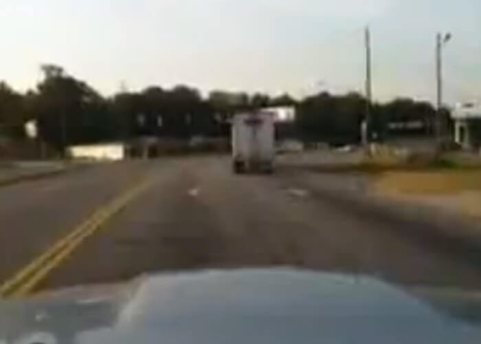 VIDEO: Compilation Of Trucks Losing Their Loads