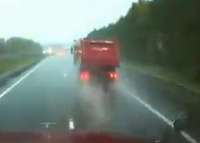 VIDEO: Truck Hits Three Other Trucks On Highway