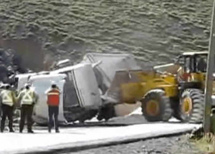 VIDEO: Runaway Truck Gets Away From Crews