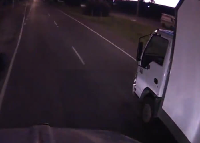 VIDEO: Bad Rental Truck Driving