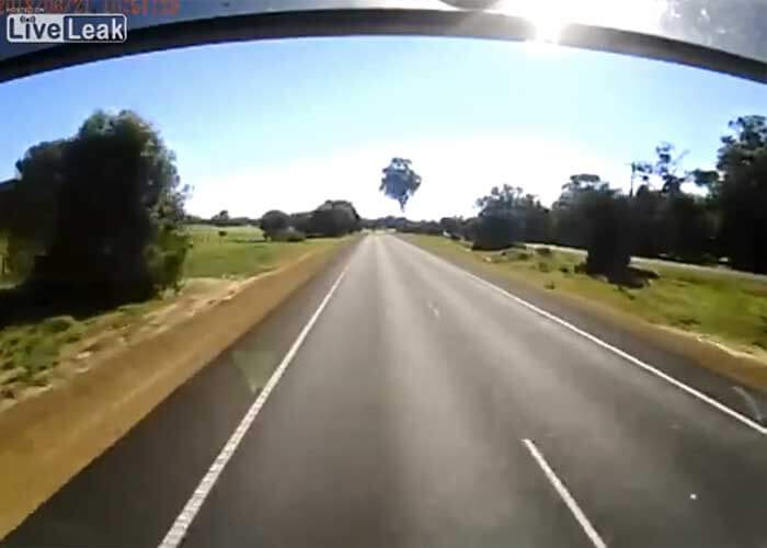 VIDEO: Car Brake-Checks Truck