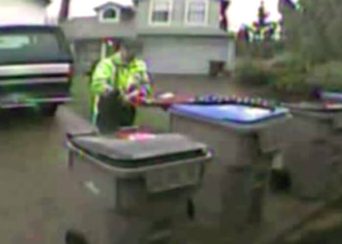 VIDEO: Garbage Man Shows Act Of Patriotism