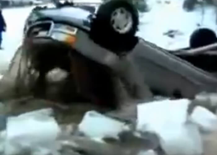 VIDEO: How Not To Pull A Pickup Out Of A Pond