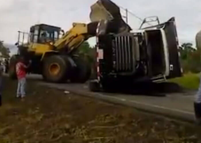 VIDEO: Truck Flip Over Fail