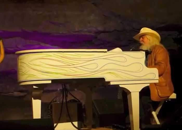 Video: Leon Russell, Truck Driving Man LIVE