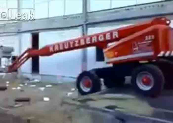 Video: Worker Bounced out of Bucket