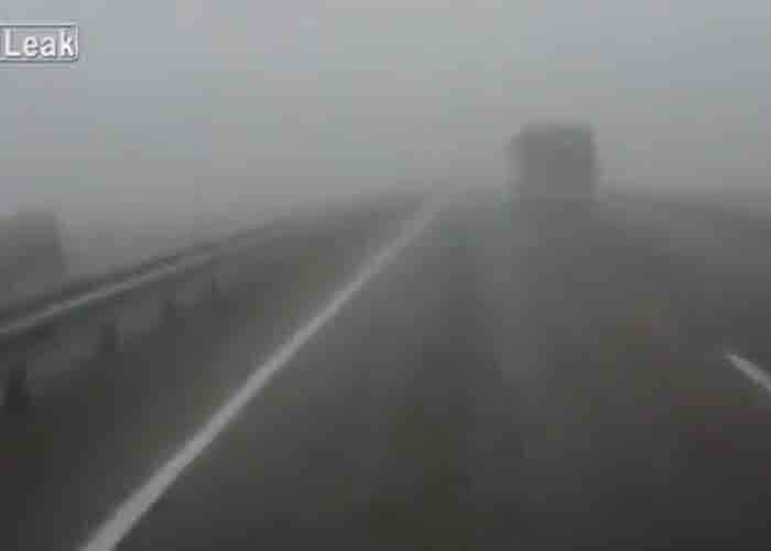 VIDEO: Foggy Pileup