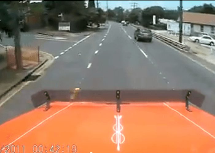 Video: SUV Tries to Share a Lane with a Truck and Fails