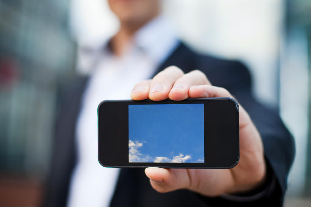 Amazon’s First Smartphone Gets Mixed Reviews