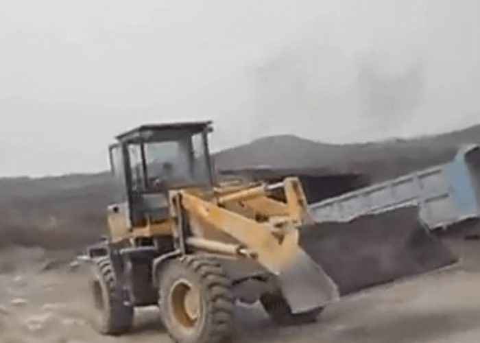 VIDEO: Kid Drives Like A Pro
