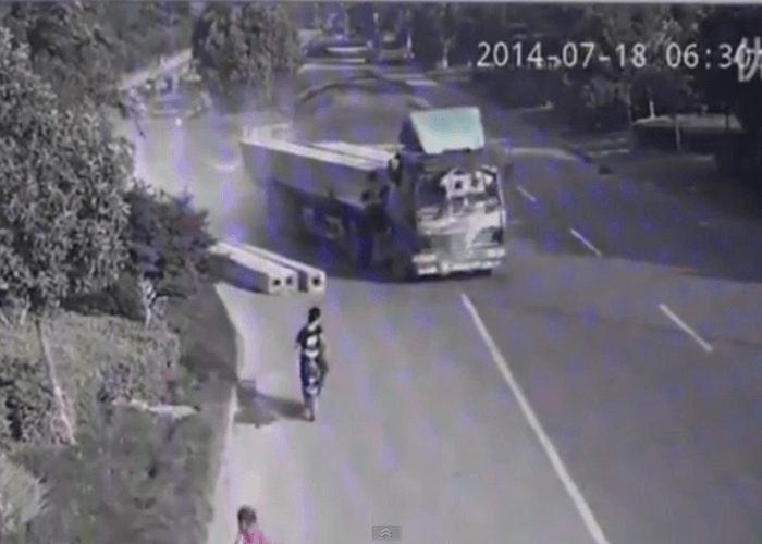 Video: Lucky Truck Driver Survives Shifting Load