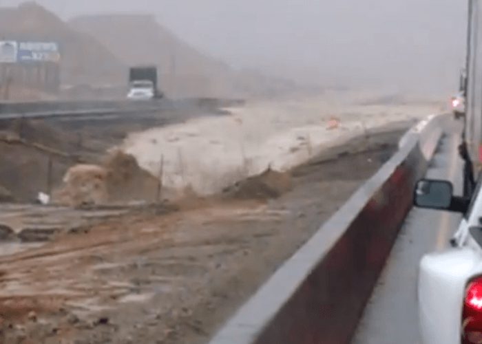 Video: Flooding on I-15 in Nevada