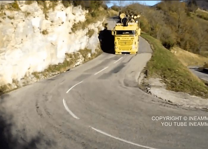 Video: Log Truck Makes Tight Turn