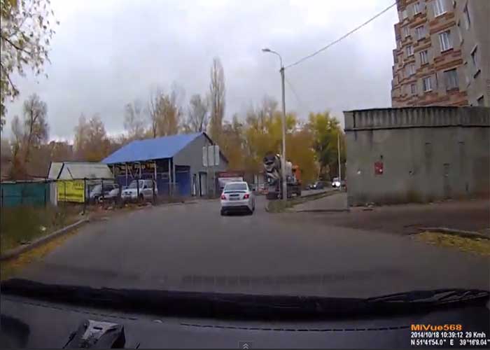 Video: Sinkhole Nearly Swallows Cement Mixer