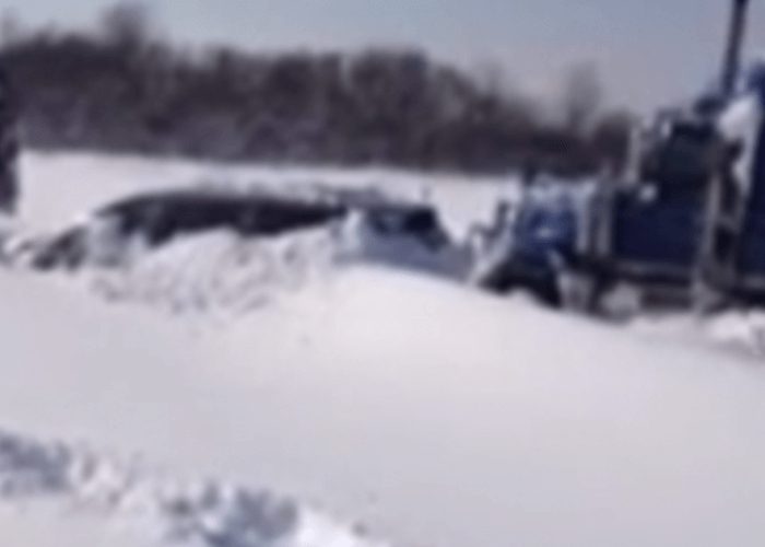 VIDEO: Truck Driver Stranded 35+ Hours On Buffalo Interstate