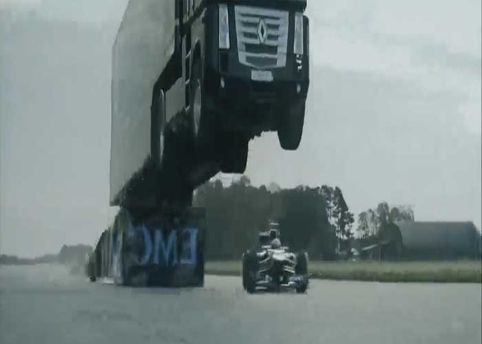 Video: Insane Truck Stunt