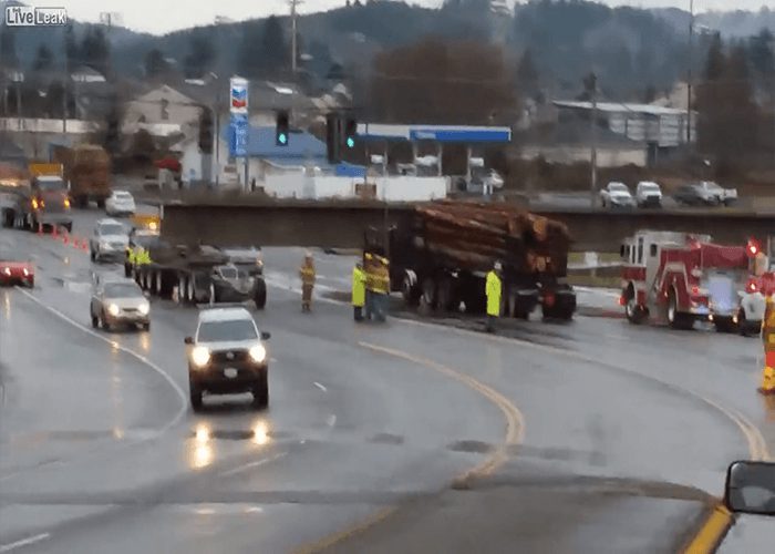 Video: Log Truck VS Bridge Grinder in Washington