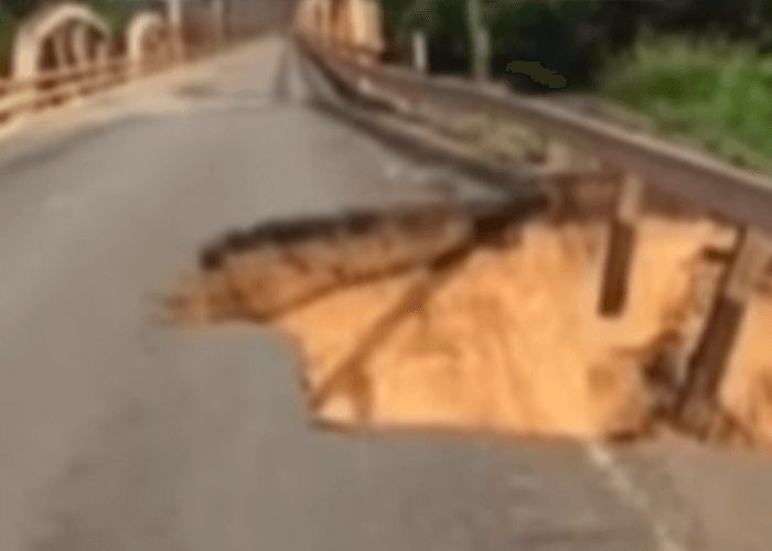 VIDEO: Massive Sinkhole Opens On Highway 78 In Oklahoma