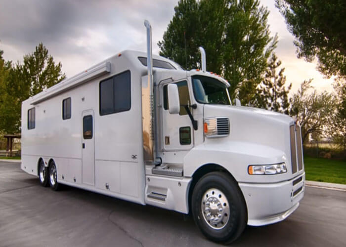 VIDEO: Custom Kenworth Motorhome