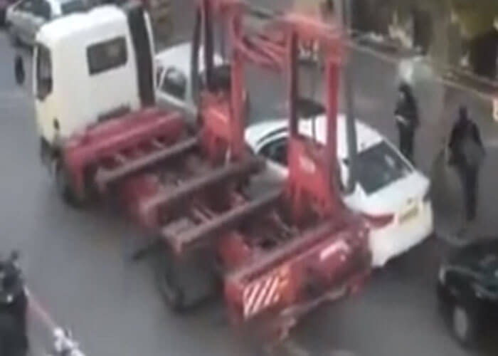 VIDEO: Ultimate Repo Truck