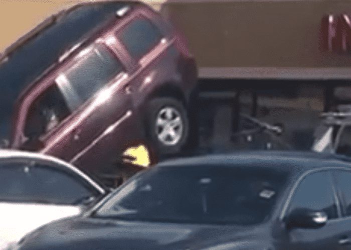 VIDEO: Man Gets Into Tug Of War With Tow Truck