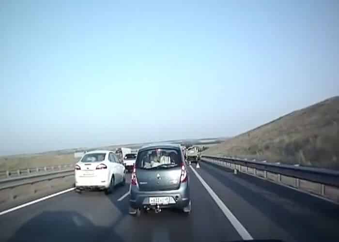 VIDEO: Truck’s Brakes Fail on Congested Highway