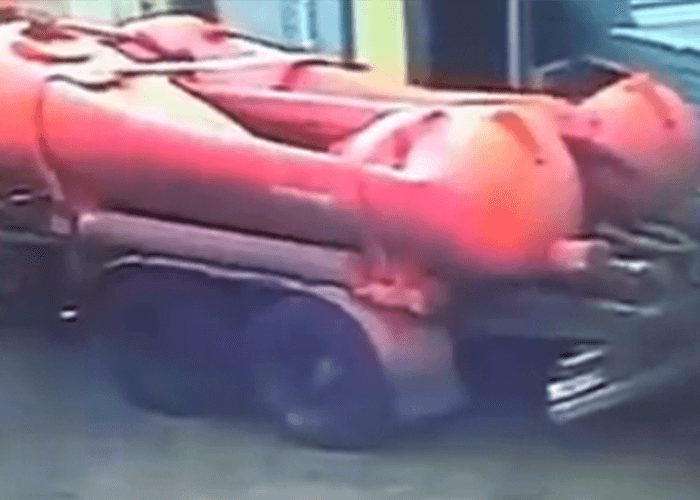 VIDEO: Tanker Pressure Valve Fail