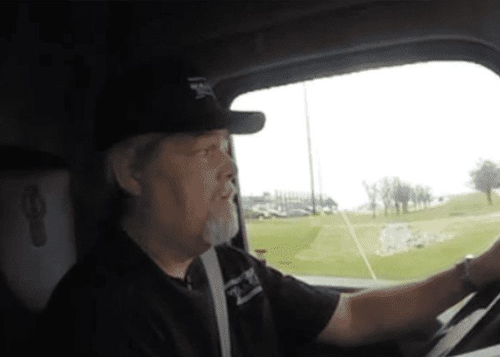 Trucker Saves Cancer Patient