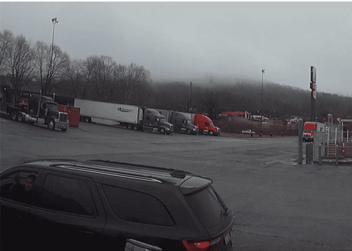 VIDEO: “White Van Scam” Captured In Truck Stop Parking Lot