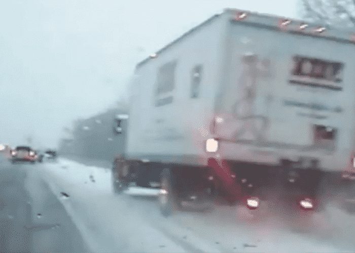 VIDEO: Box Truck Close Call