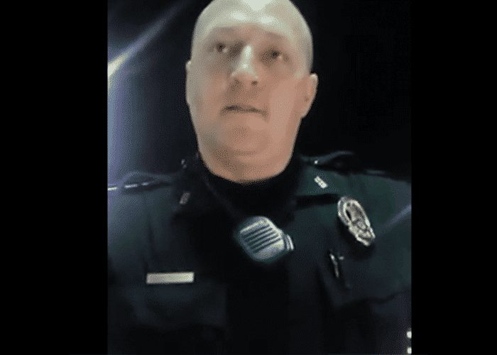 VIDEO: Trucker Waiting For Transport Gets Into Argument With Cop