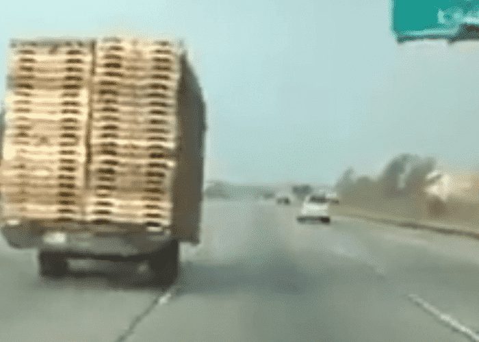 VIDEO: Pallet Trailer Surprise