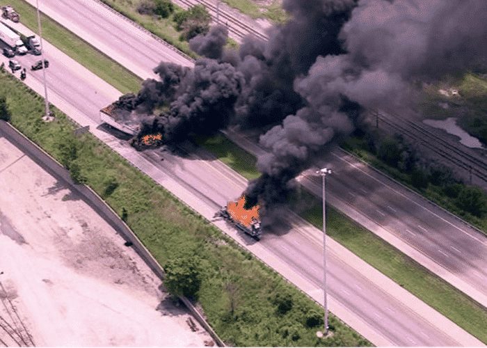 Chicago's I-55 Shut Down In Both Directions For Massive Truck Fire