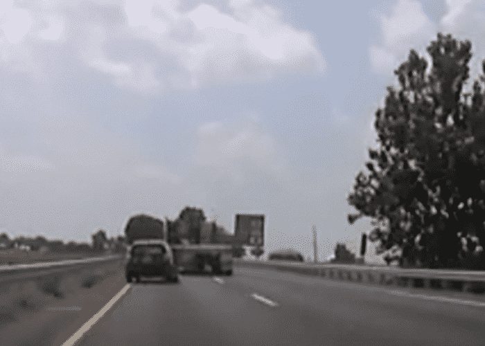 VIDEO: Trucker Teaches Left Lane Camper A Lesson
