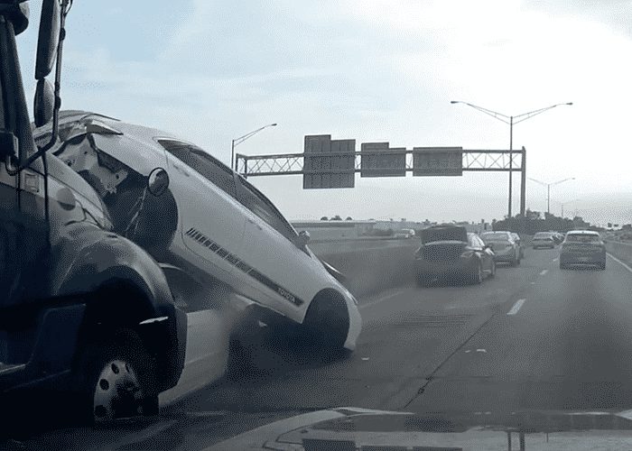 VIDEO: Dash Cam Captures Serious Semi Rear End Crash In Kentucky