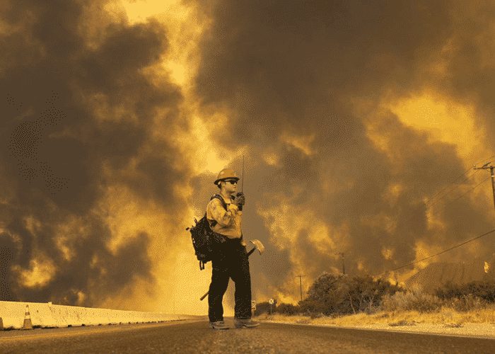 I-15 In SoCal Closed Indefinitely For Massive Wild Fire