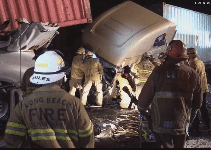 Southbound 710 Freeway Shut Down For Multiple Semi Crash