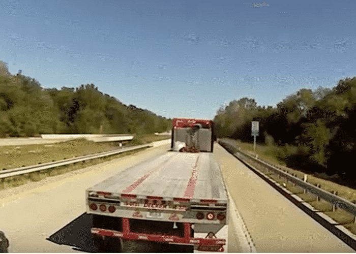 VIDEO: Flatbedder Delivers Hard Brake Check After Passing Semi